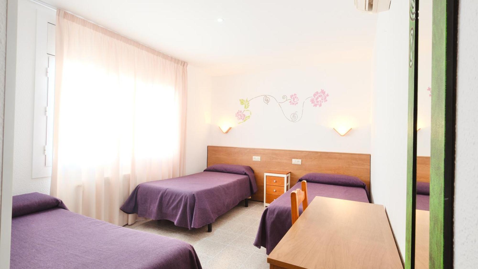 Hotel Paradis Torredembarra Buitenkant foto