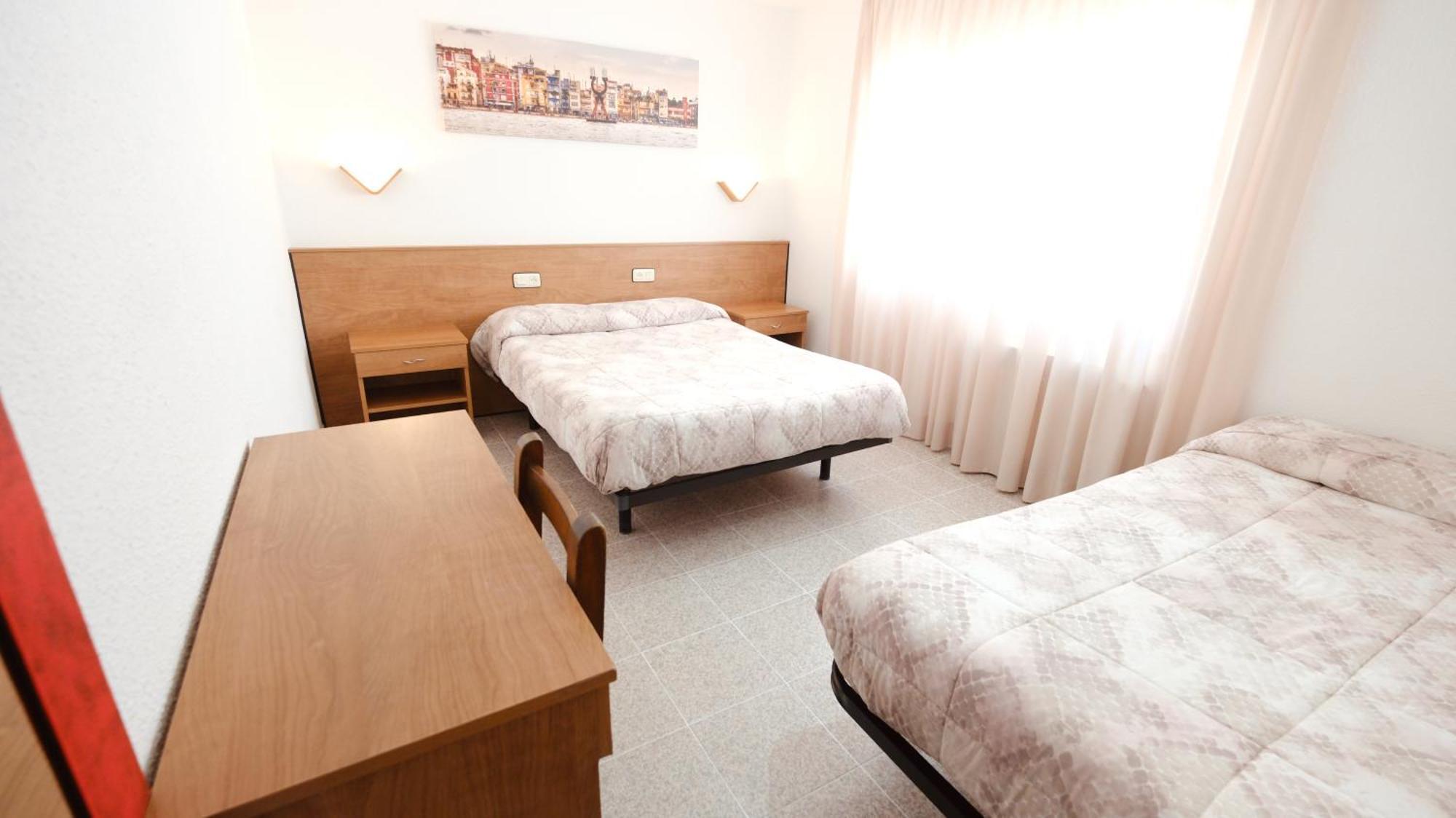 Hotel Paradis Torredembarra Buitenkant foto